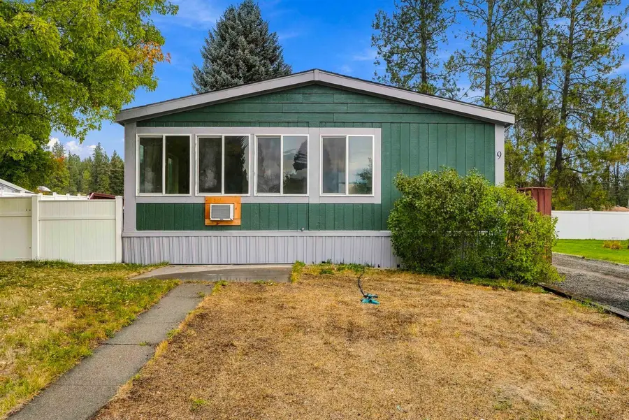3110 E Chattaroy Rd, Chattaroy, WA 99003 - #2