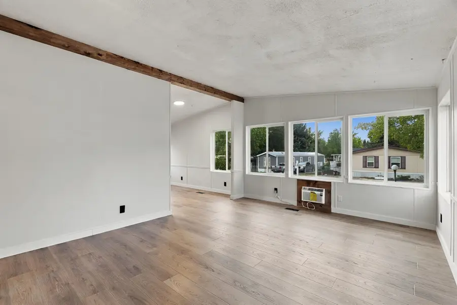 3110 E Chattaroy Rd, Chattaroy, WA 99003 - #3