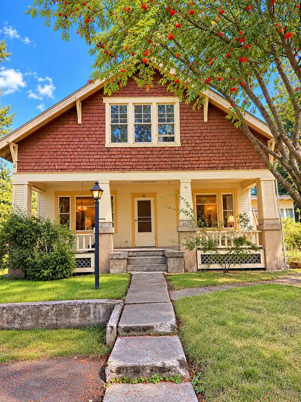 503 E Chestnut St, Farmington, WA 99128