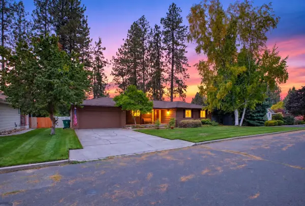 10117 N Larchwood St, Spokane, WA 99208