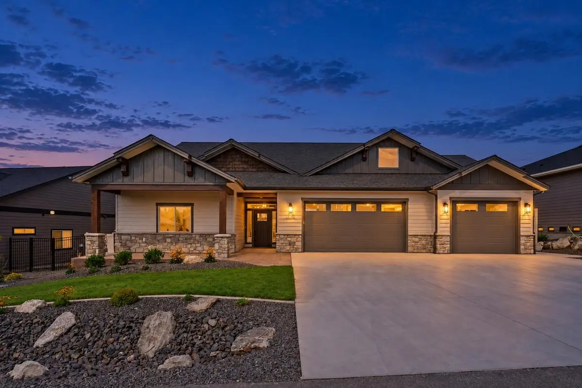 14303 E 39th Ln, Veradale, WA 99037 - #1