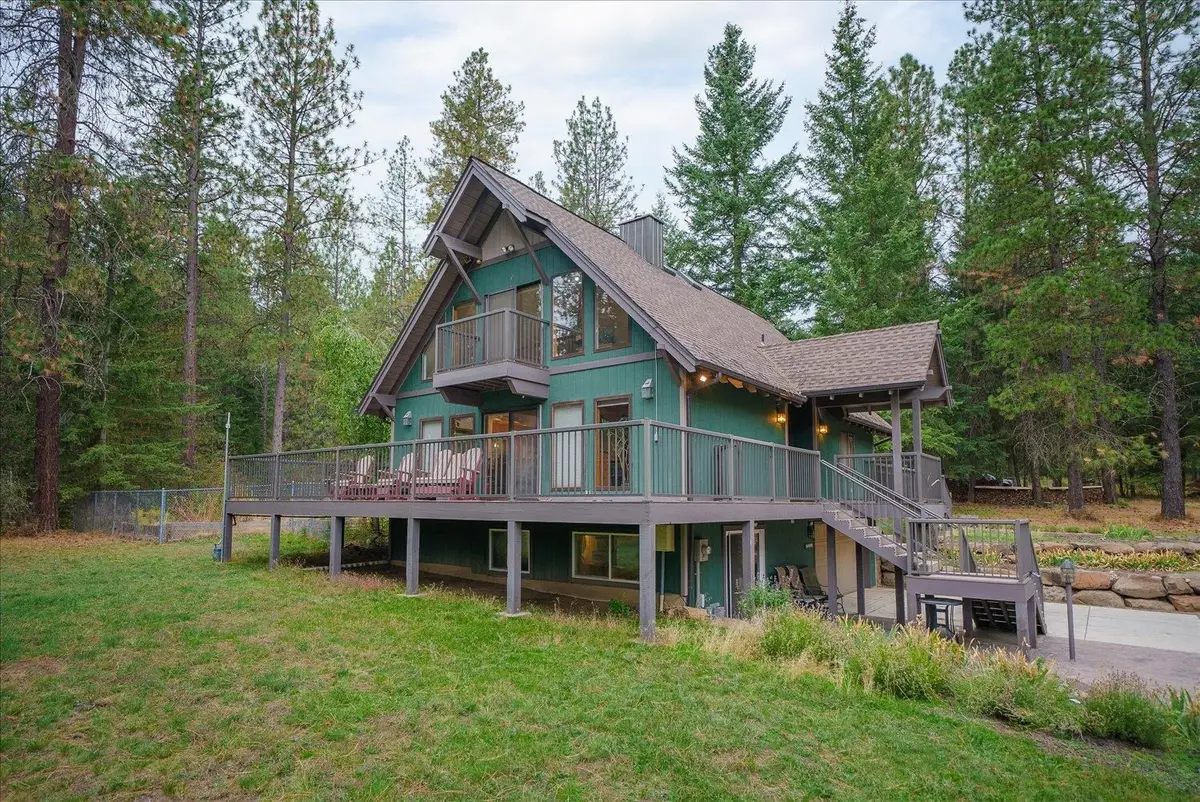 22915 E Morris Rd, Newman Lake, WA 99025 - #1