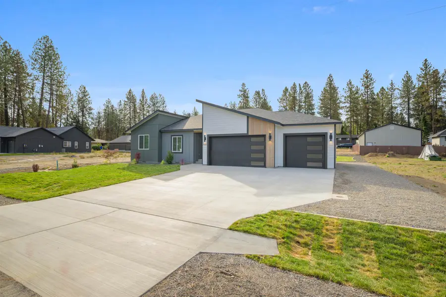 11120 E 27th Ave, Spokane Valley, WA 99206 - #2
