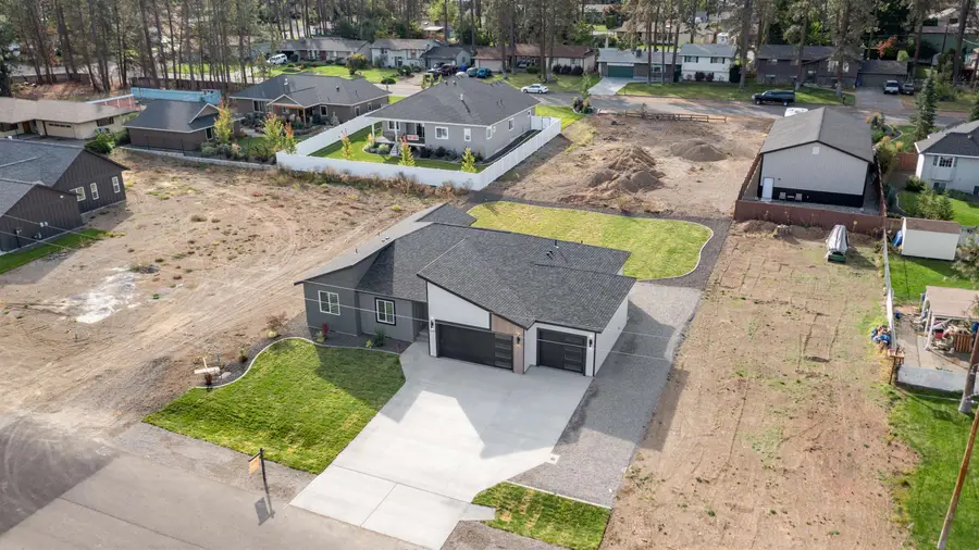 11120 E 27th Ave, Spokane Valley, WA 99206 - #3