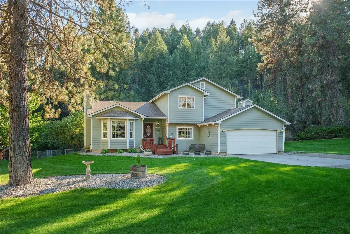 14905 W Maybob Rd, Nine Mile Falls, WA 99026 - #1