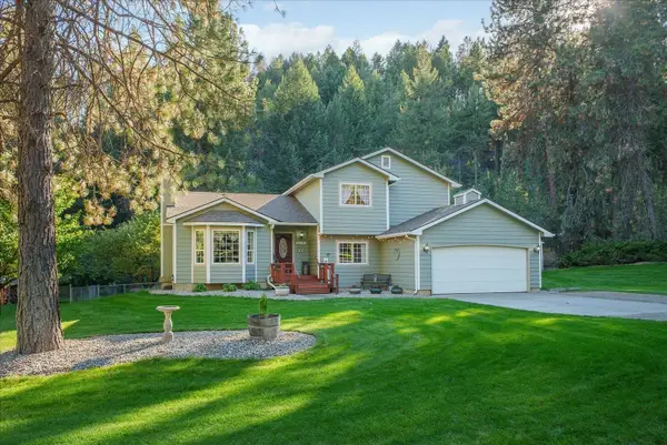 14905 W Maybob Rd, Nine Mile Falls, WA 99026