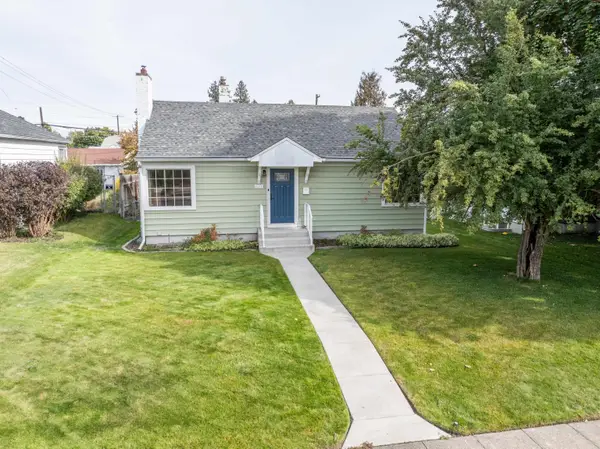 4124 N Hawthorne St, Spokane, WA 99205