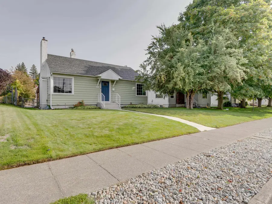 4124 N Hawthorne St, Spokane, WA 99205 - #2