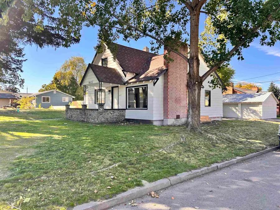 6423 N Washington St, Spokane, WA 99208 - #2
