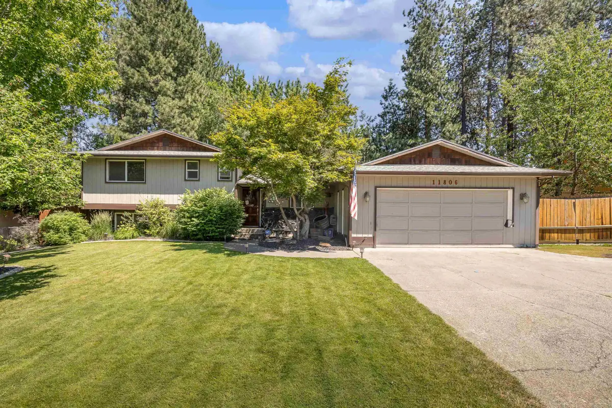 11806 N Guinevere Dr, Spokane, WA 99218 - #1