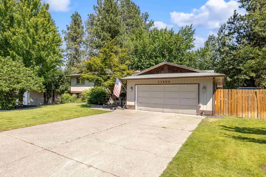 11806 N Guinevere Dr, Spokane, WA 99218 - #2