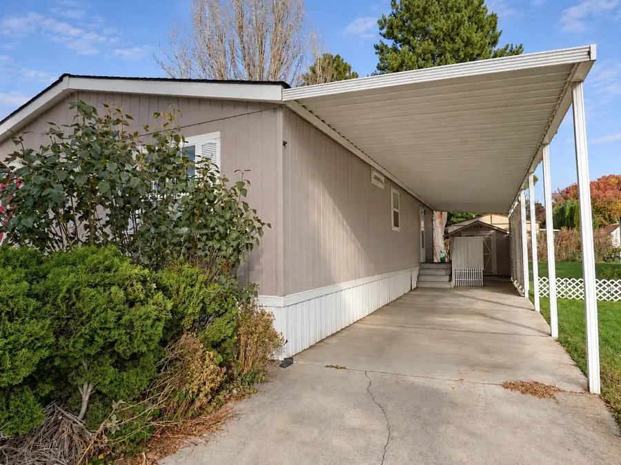2601 N N Barker #102 Rd, Spokane Valley, WA 99027 - #2