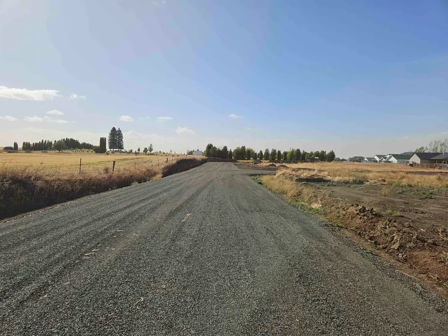 520 E Devisadero St, Reardan, WA 99029 - #2