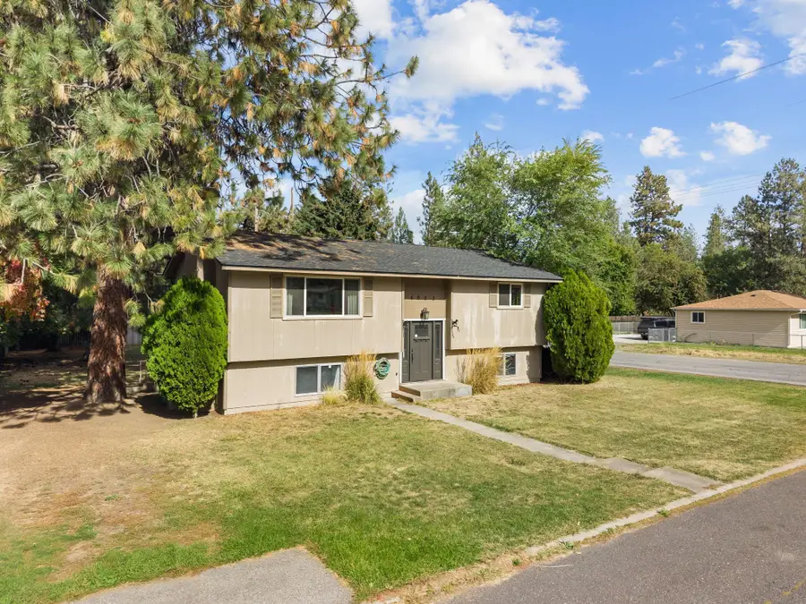 6023 E 12th Ave, Spokane Valley, WA 99212 - #3