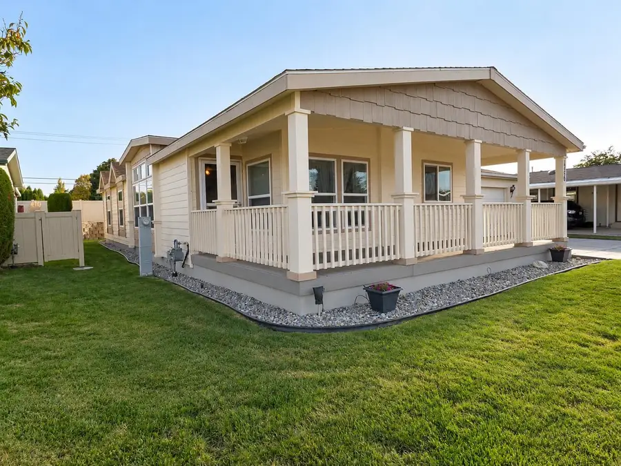 19320 E Colyar Ln, Spokane Valley, WA 99016 - #2