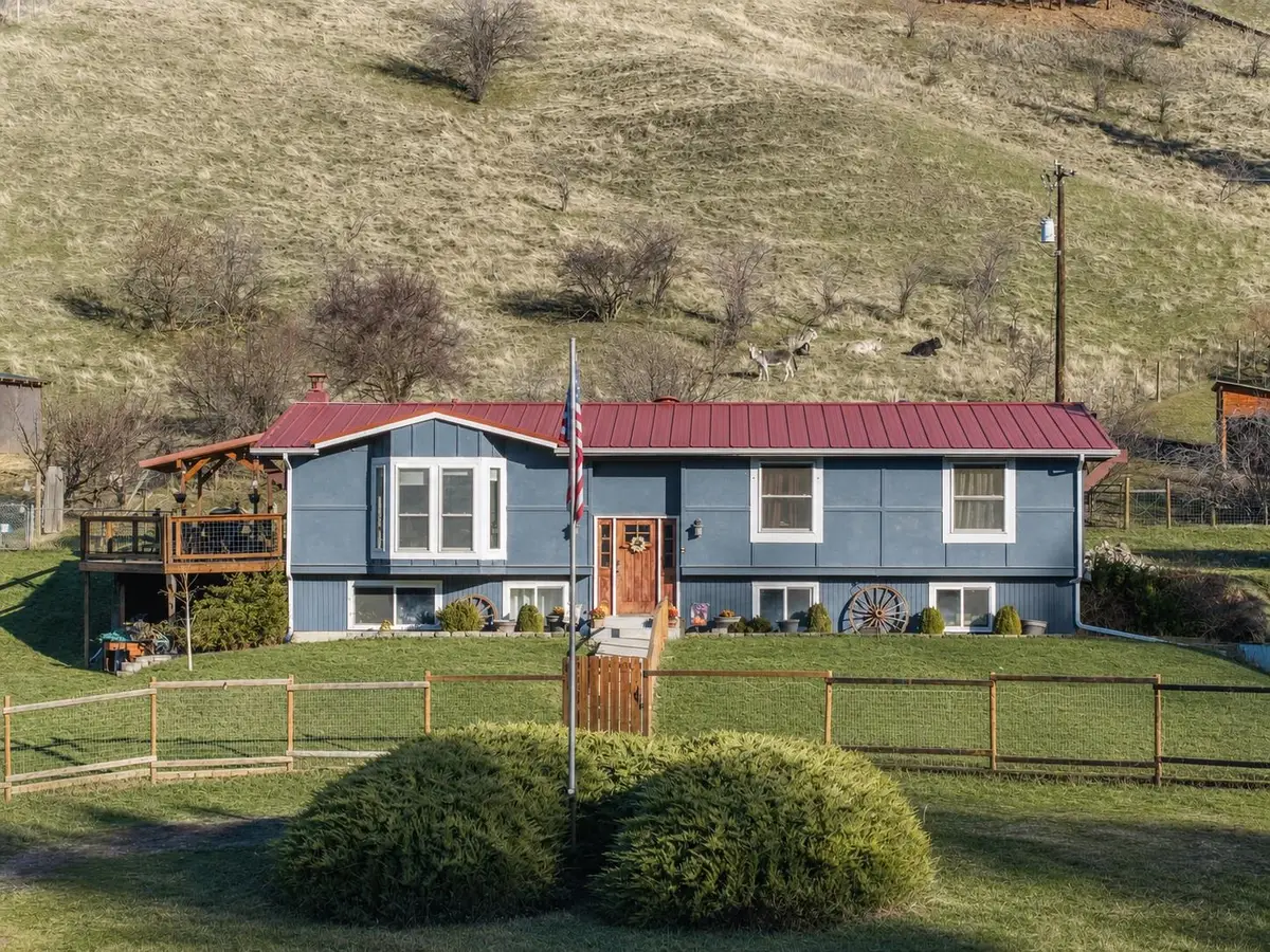 Address Withheld By Seller, Gifford, WA 99131 - #1