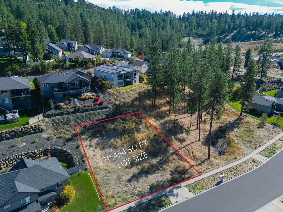 9406 N Phoebe Dr, Spokane, WA 99208 - #3