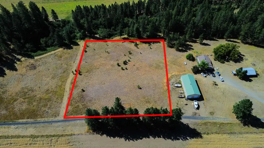 5677 Riverview Ln, Deer Park, WA 99006 - #3
