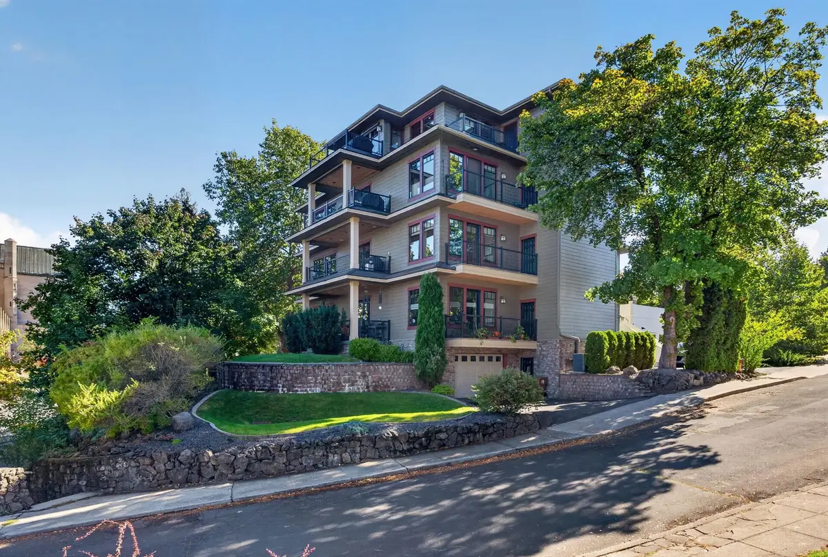 2 E Sumner Ave #2, Spokane, WA 99202 - #1