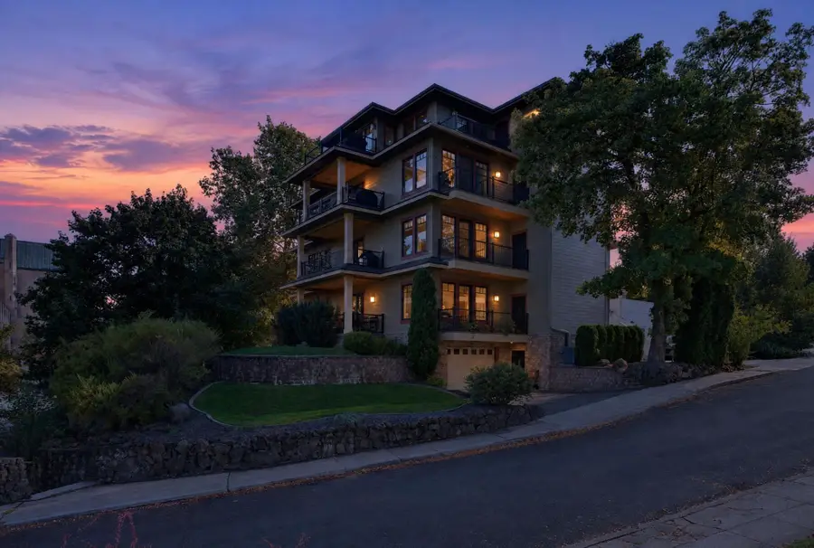 2 E Sumner Ave #2, Spokane, WA 99202 - #3