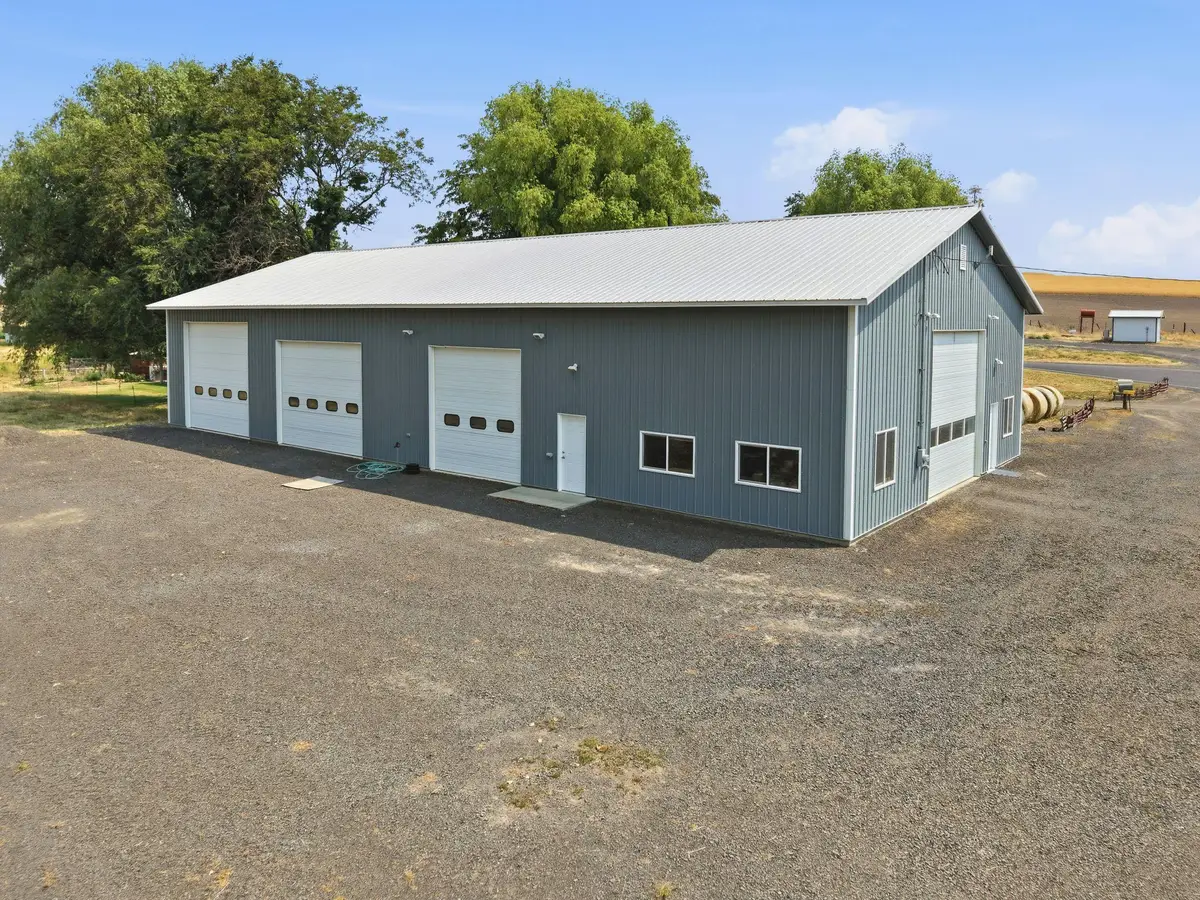 6354 Lancaster Rd, Saint John, WA 99171 - #1