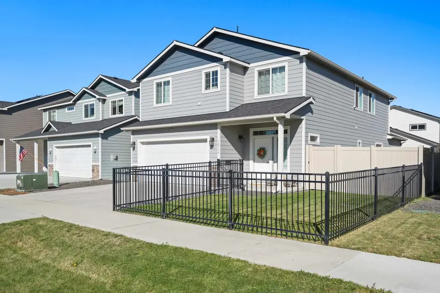 18319 E 2nd Ave, Spokane Valley, WA 99016 - #2