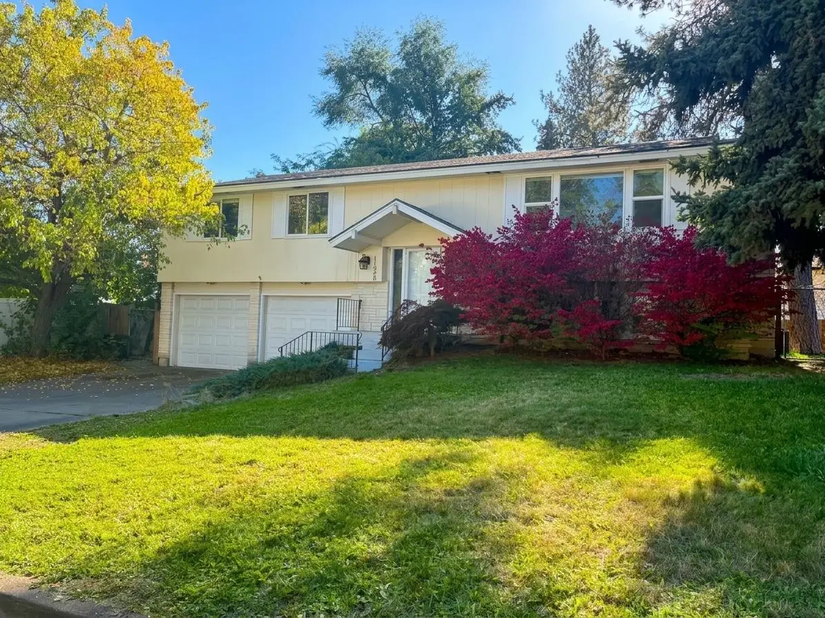 11928 N Whitehouse St, Spokane, WA 99218 - #1