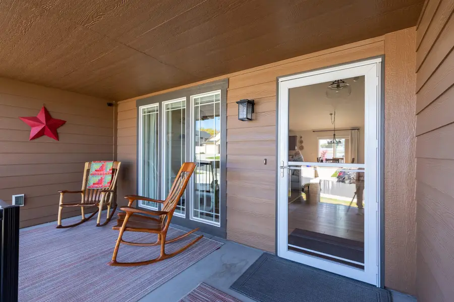 504 E Parker Dr, Colbert, WA 99005 - #3