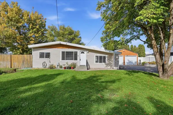 19507 E Mission Ave, Liberty Lake, WA 99016