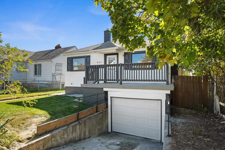 21 W Courtland Ave, Spokane, WA 99205 - #2