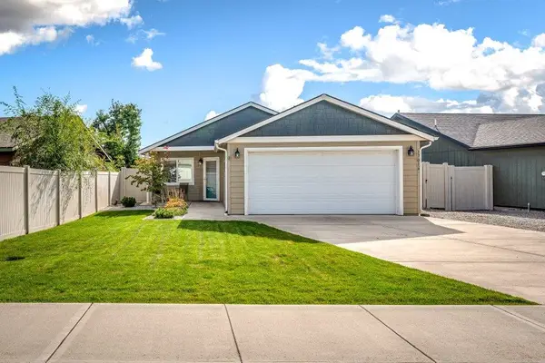 17016 E Nora Ave, Spokane Valley, WA 99016