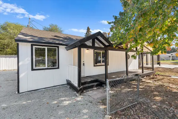 821 S Chronicle St, Spokane Valley, WA 99212