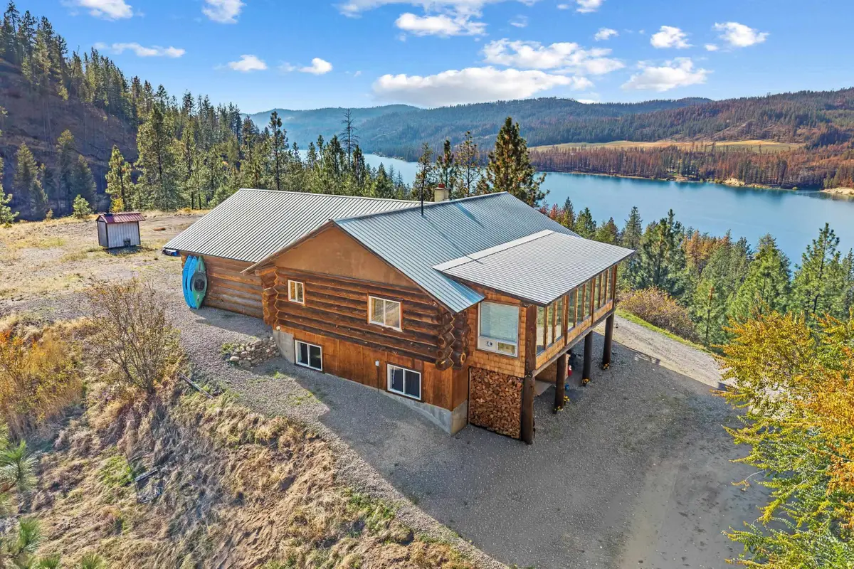 3885 S 395 Hwy, Gifford, WA 99131 - #1