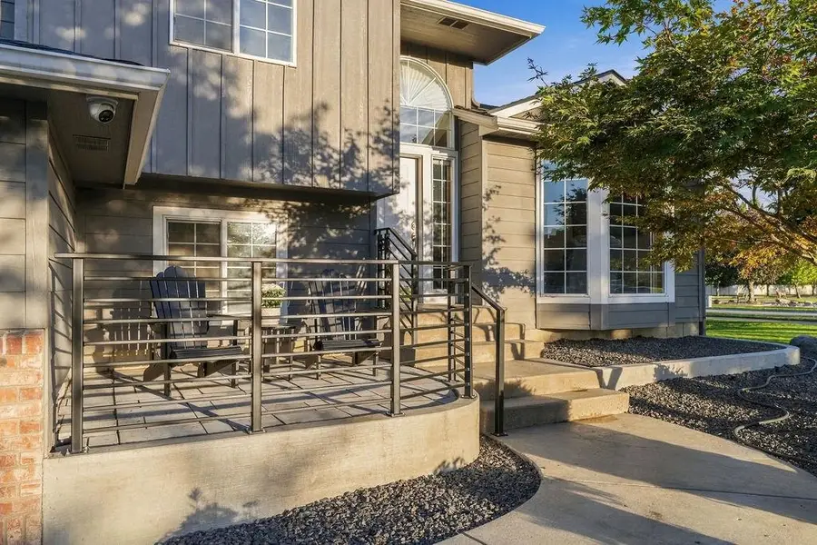 904 N Mitchell Ct, Liberty Lake, WA 99019 - #2