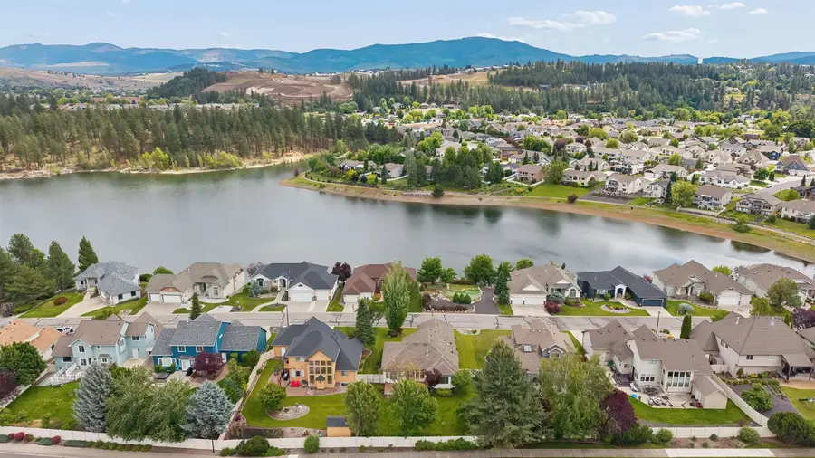 522 S Shelley Lake Ln, Spokane Valley, WA 99037 - #3