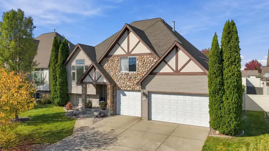 608 S Shelley Lake Ln, Spokane Valley, WA 99037 - #2
