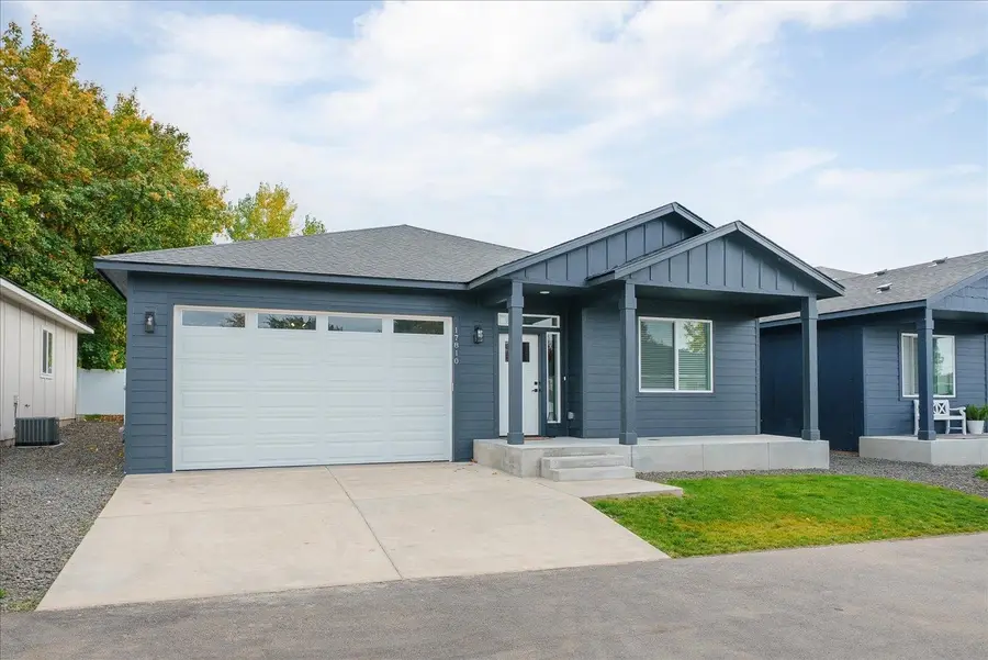 17810 E 3rd Ln, Spokane Valley, WA 99016 - #2