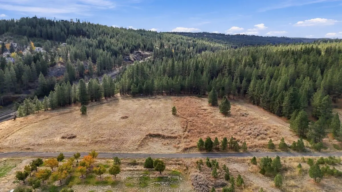 1519 W Victoria Ln, Spokane, WA 99224 - #1