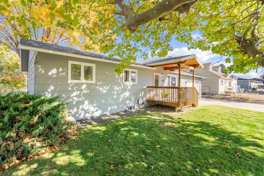 19215 E Valleyway Ave, Spokane Valley, WA 99016 - #2