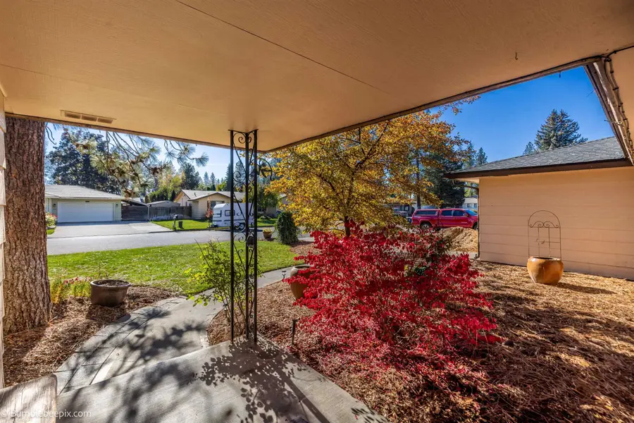 5216 W Baywood Ct, Spokane, WA 99208 - #3