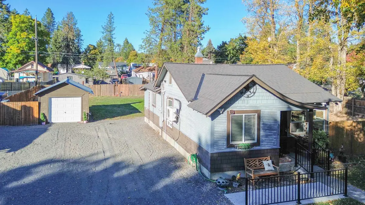 3718 W Hoffman Ave, Spokane, WA 99205 - #1