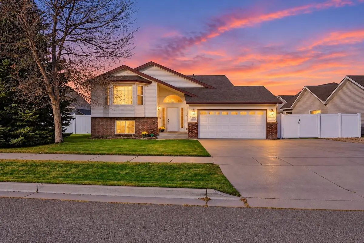 19223 E 6th Ave, Spokane Valley, WA 99016 - #1