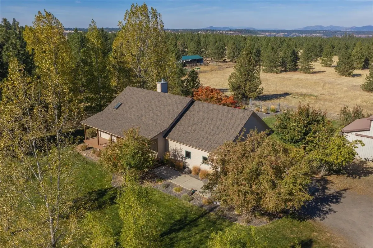 11312 W Newkirk Rd, Spokane, WA 99224 - #1