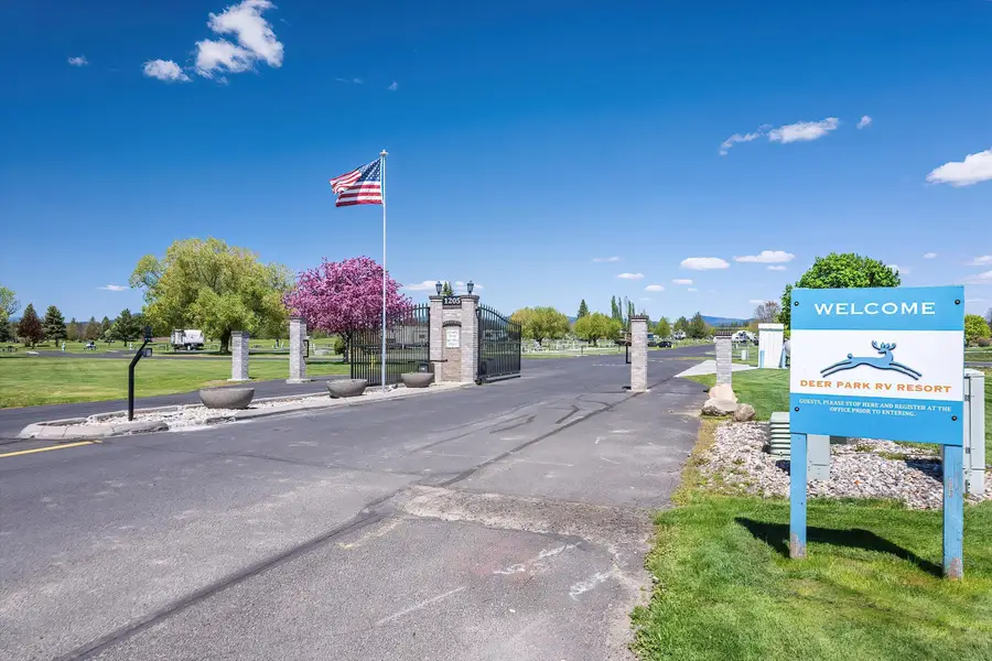 1205 N Country Club Dr, Deer Park, WA 99006 - #2