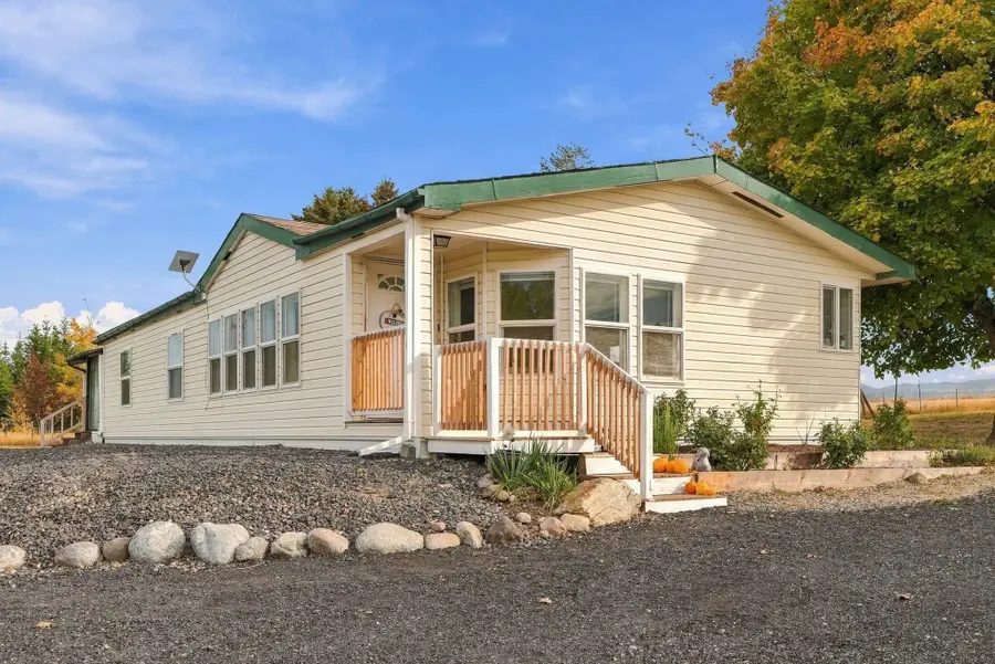 5519 S Chapman Rd, Greenacres, WA 99016 - #2