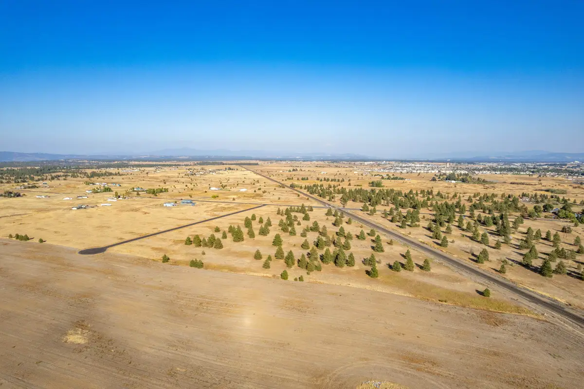 1119 S Dover Rd, Medical Lake, WA 99022 - #1