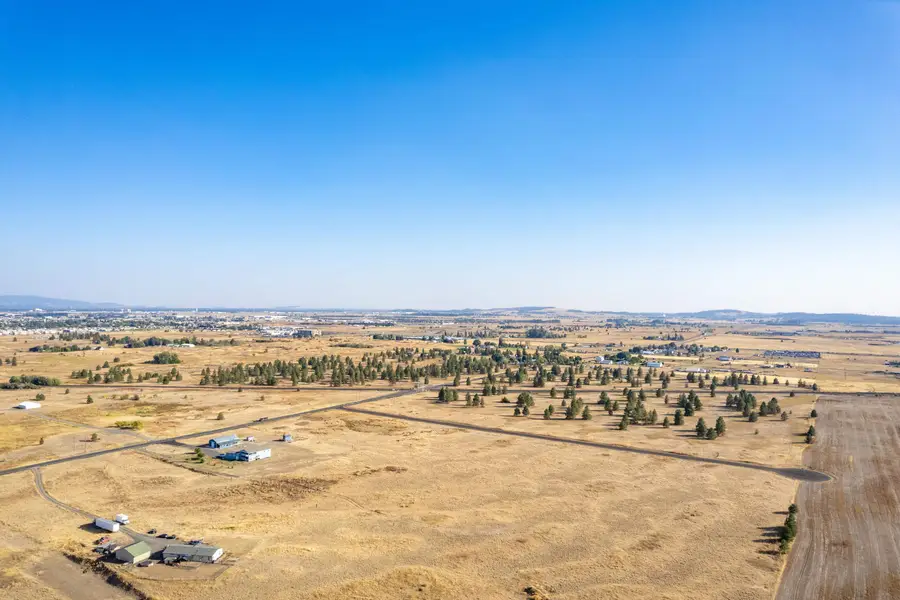 1119 S Dover Rd, Medical Lake, WA 99022 - #2