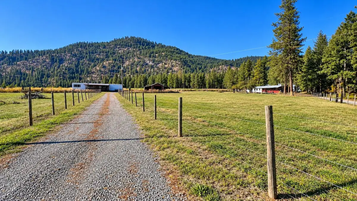 501 A Williams Lake Rd, Colville, WA 99114 - #1
