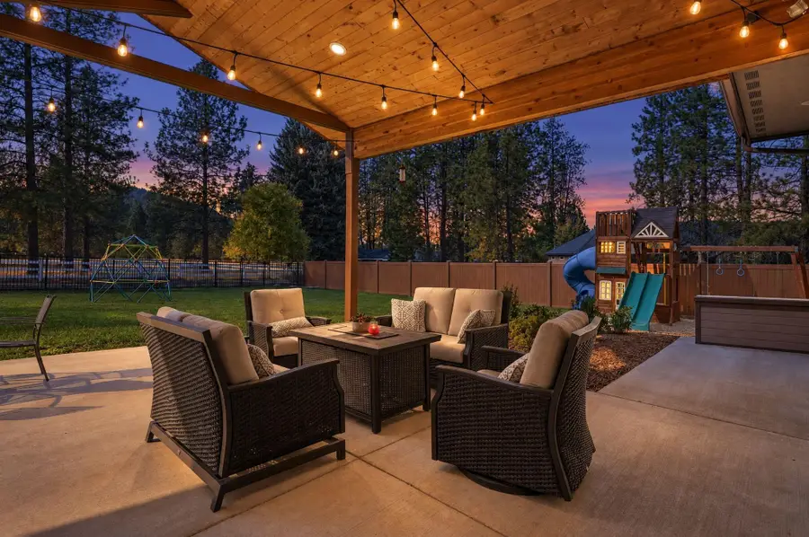 12011 N Osprey Ln, Spokane, WA 99218 - #3