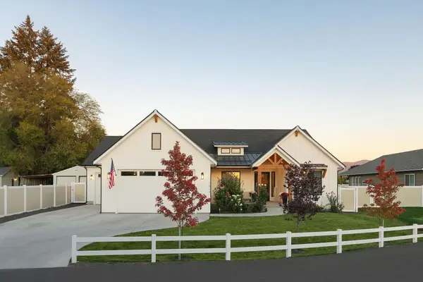1914 N Rivista Ln, Spokane Valley, WA 99016